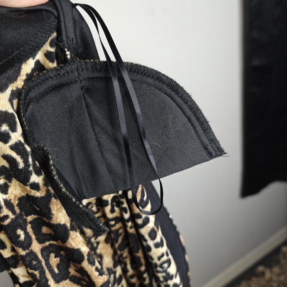 CAMILLE embellished top and jacket set - Picture 4 of 9